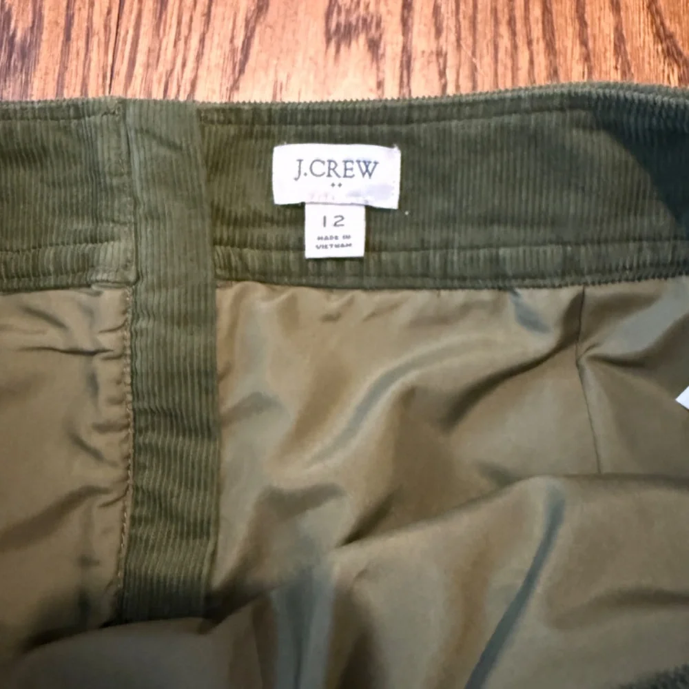 NWOT J. Crew Green Corduroy Skirt - Picture 6 of 6